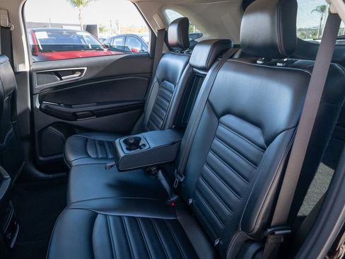 Used 2022 Ford Edge SEL w/ Convenience Package image 39