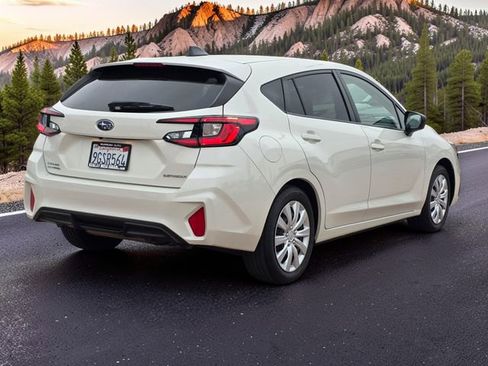 Certified 2024 Subaru Impreza 2.0i AWD/4WD image 7
