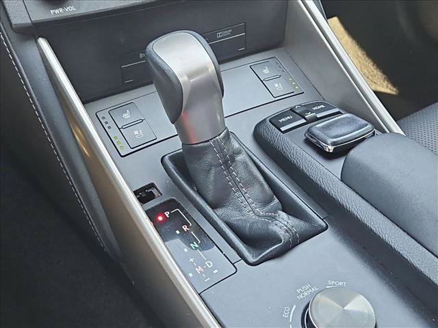 Used 2015 Lexus IS 250 w/ Navigation System Package RWD image 10