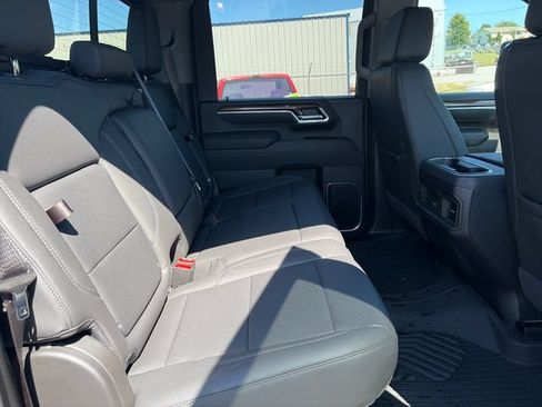 Used 2026 Chevrolet Silverado 2500 LT w/ Trail Boss Package AWD/4WD image 29