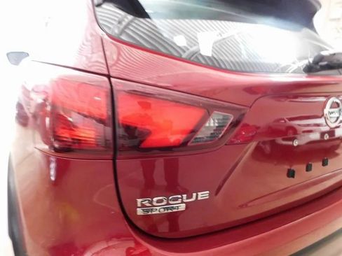 Used 2019 Nissan Rogue Sport S w/ Appearance Package image 24