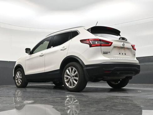 Used 2022 Nissan Rogue Sport SV FWD image 23