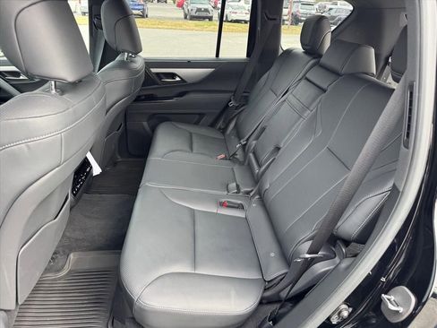 Used 2024 Lexus LX 600 F Sport image 10