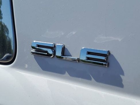 Certified 2019 GMC Yukon SLE w/ SLE Value Package AWD/4WD image 34