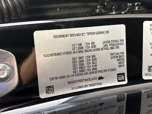 New 2025 Cadillac Escalade IQ Sport 2 w/ LPO, ONYX Package image 57