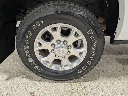 Used 2019 RAM 3500 Laramie image 13