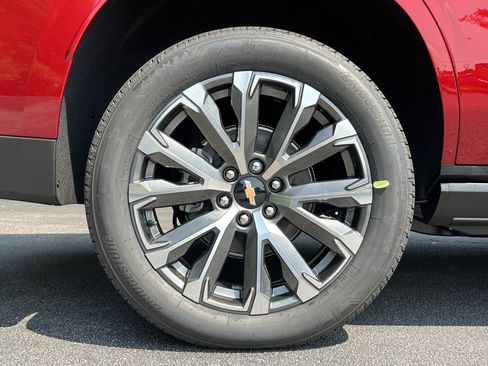 New 2026 Chevrolet Tahoe High Country AWD/4WD image 11