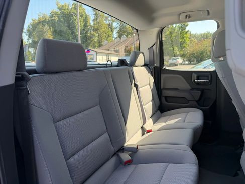 Used 2017 Chevrolet Silverado 1500 W/T AWD/4WD image 23