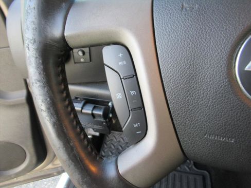 Used 2013 Chevrolet Silverado 1500 LT image 19