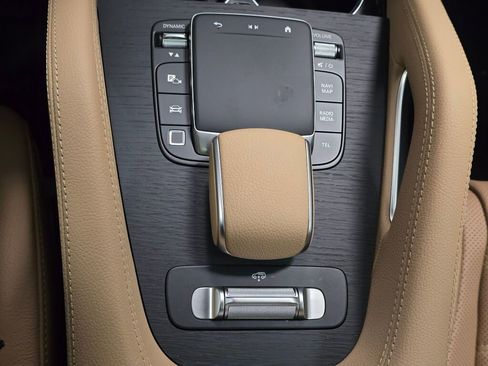 New 2026 Mercedes-Benz GLS 450 4MATIC image 31