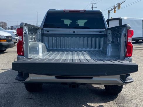 New 2026 Chevrolet Silverado 1500 RST w/ LPO, Dark Essentials Package AWD/4WD image 4