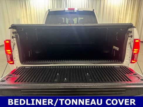 Used 2019 Ford F150 Lariat w/ Equipment Group 502A Luxury AWD/4WD image 8