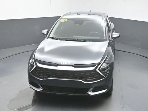 Used 2025 Kia Sportage LX AWD/4WD image 41