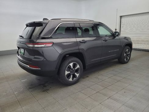 Used 2022 Jeep Grand Cherokee Limited 4xe image 10