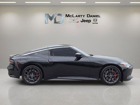 Used 2024 Nissan Z Performance w/ Floor Mat Package RWD image 6