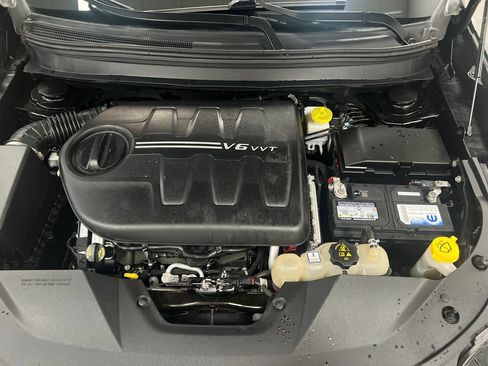 Used 2022 Jeep Cherokee Latitude Lux FWD image 24