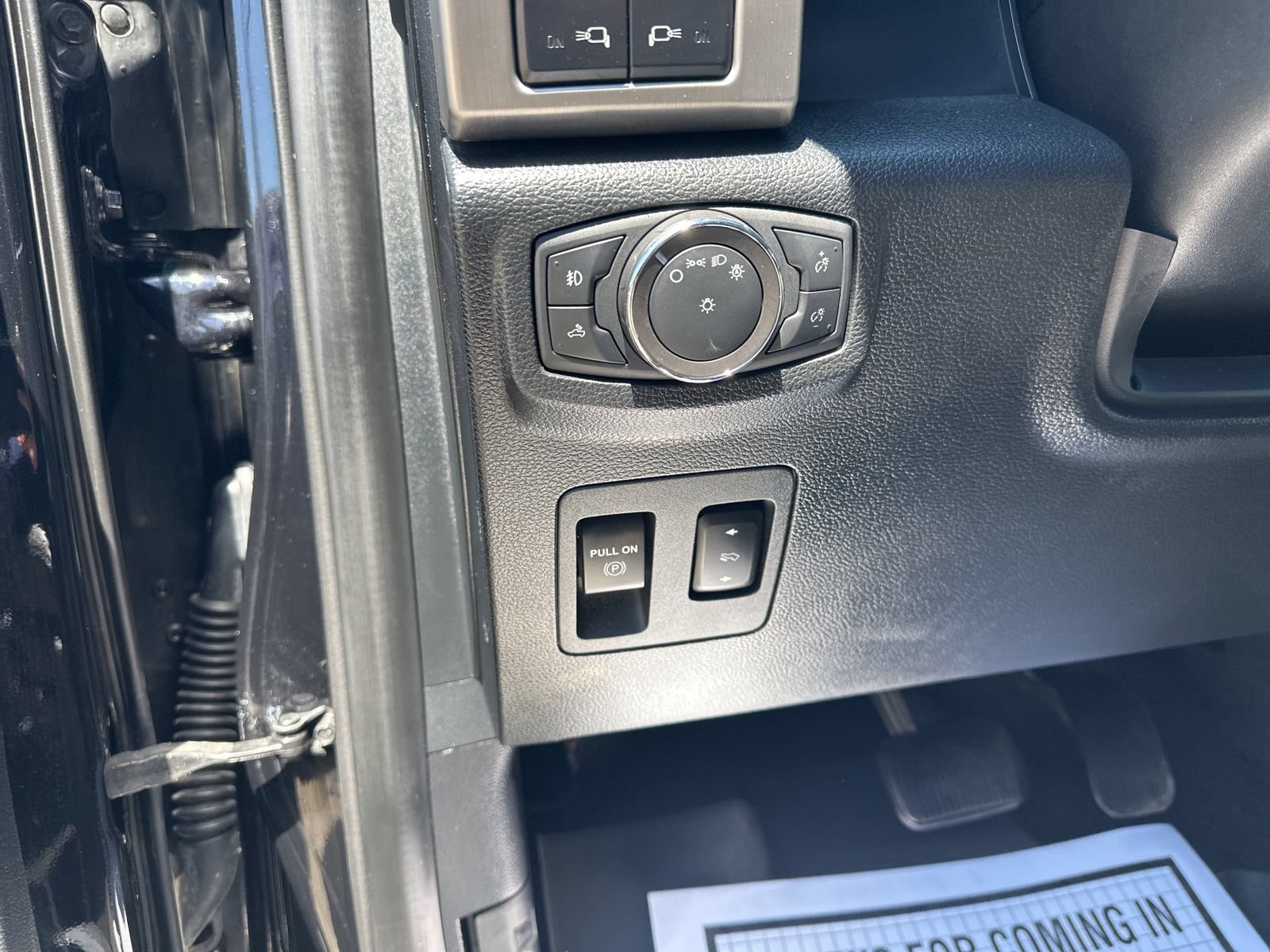 Used 2020 Ford F150 Platinum w/ Equipment Group 701A Luxury AWD/4WD image 20