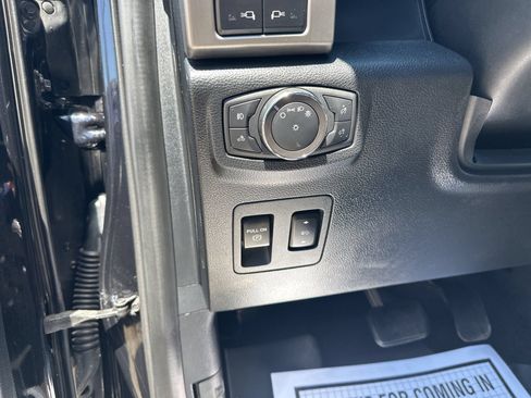 Used 2020 Ford F150 Platinum w/ Equipment Group 701A Luxury AWD/4WD image 20