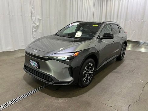 Used 2024 Toyota bZ4X AWD w/ Weather Package image 8