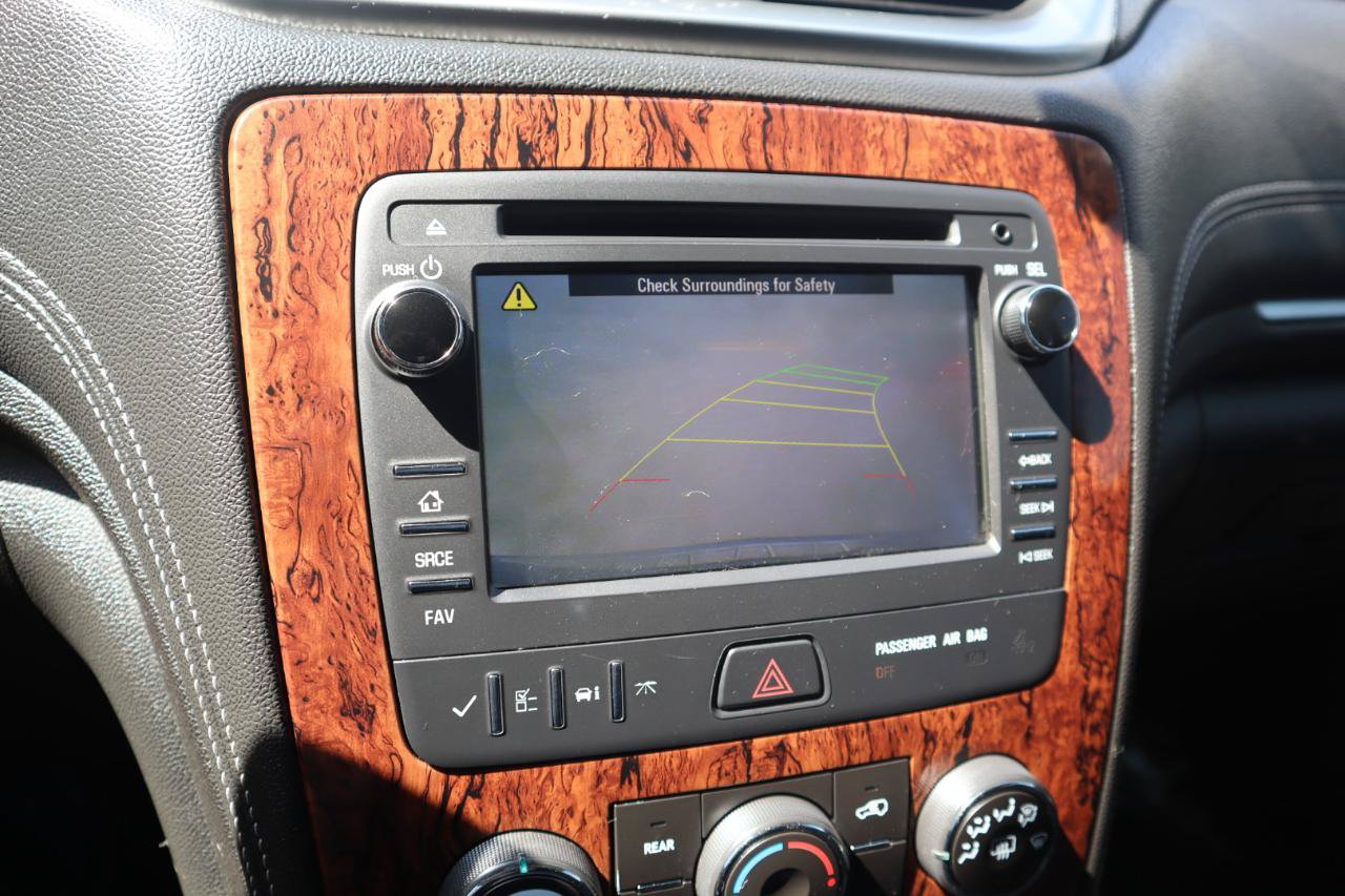 Used 2014 Chevrolet Traverse LT FWD image 23