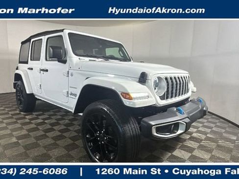 Used 2024 Jeep Wrangler Unlimited Sahara w/ Safety Group AWD/4WD image 1