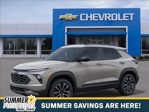 New 2026 Chevrolet TrailBlazer ACTIV w/ Convenience Package AWD/4WD image 2