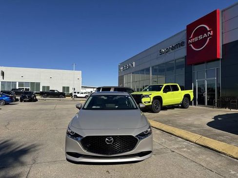 Used 2025 MAZDA MAZDA3 s image 2