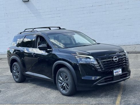New 2026 Nissan Pathfinder SV w/ Cargo Package AWD/4WD image 2