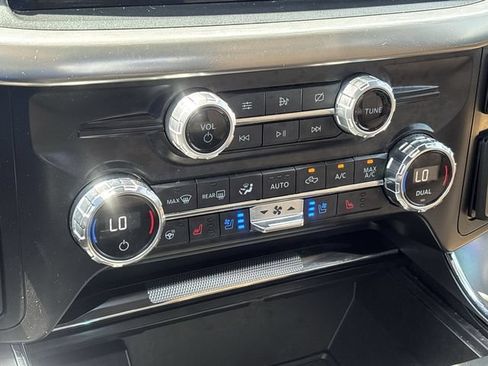 Used 2021 Ford F150 Lariat w/ Equipment Group 502A High RWD image 18