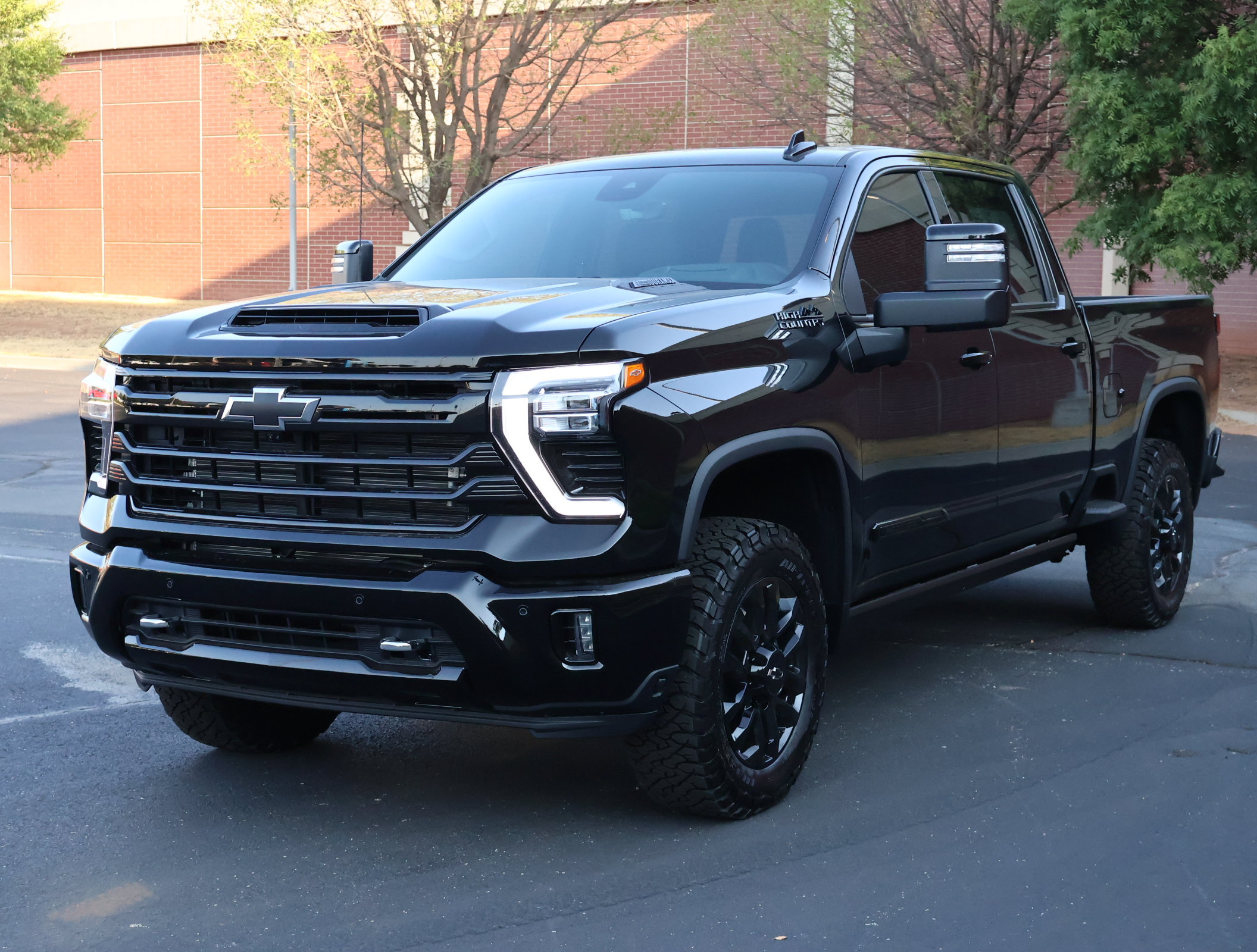 New 2026 Chevrolet Silverado 2500 High Country w/ Midnight Edition AWD/4WD image 31