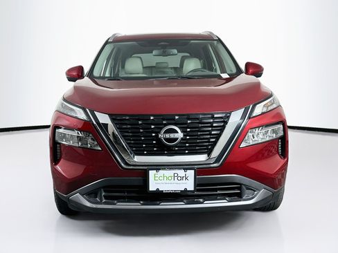 Used 2023 Nissan Rogue SL AWD/4WD image 2