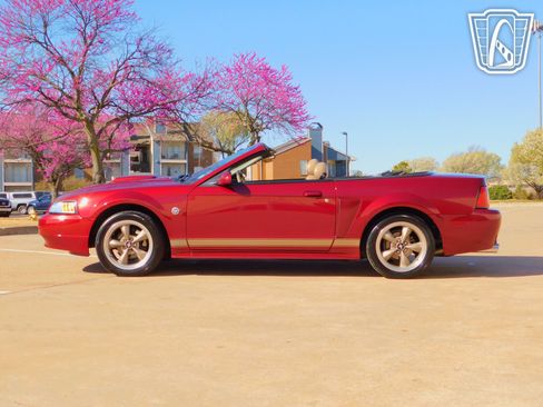 Used 2004 Ford Mustang GT image 12