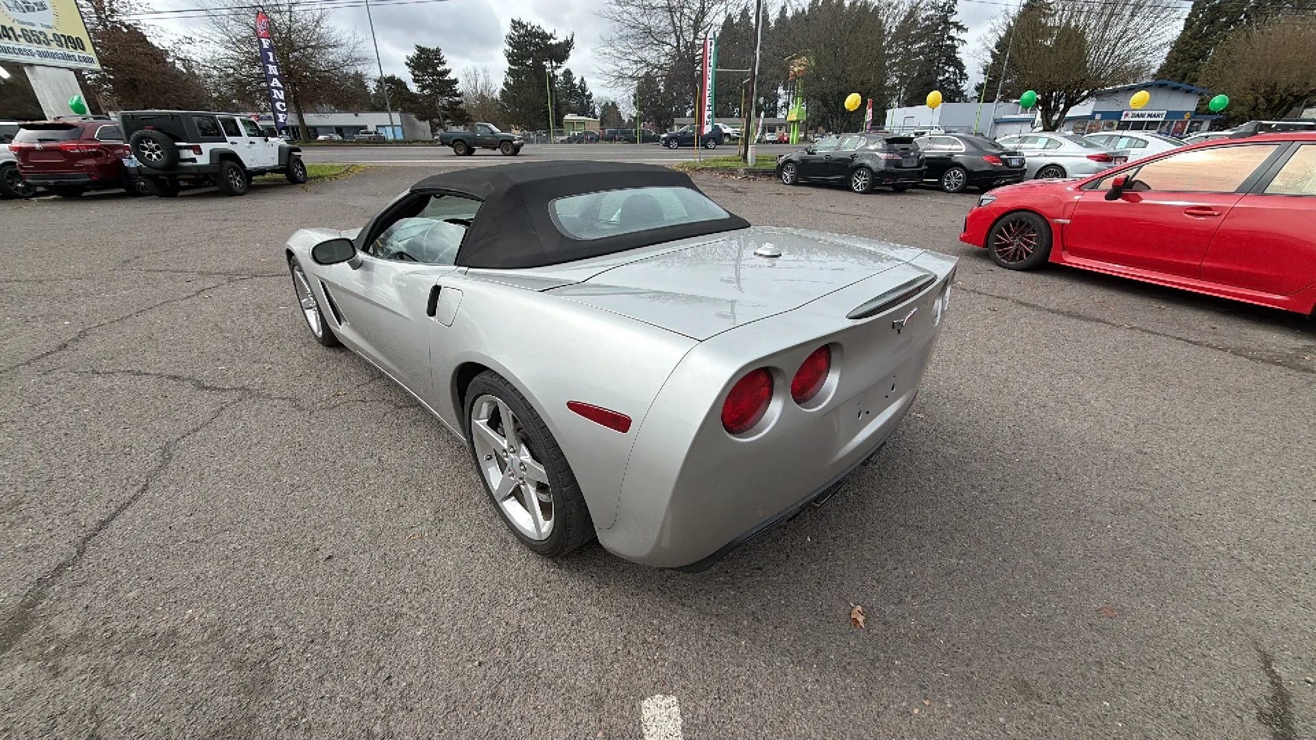 Used 2005 Chevrolet Corvette Convertible w/ Preferred Equipment Group RWD image 5
