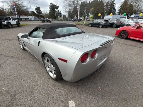 Used 2005 Chevrolet Corvette Convertible w/ Preferred Equipment Group RWD image 5