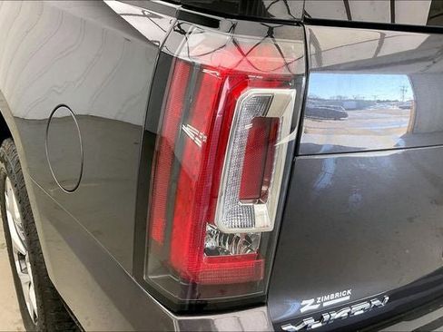 Used 2016 GMC Yukon Denali w/ Open Road Package image 27