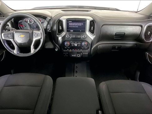 Used 2022 Chevrolet Silverado 1500 LT AWD/4WD image 20
