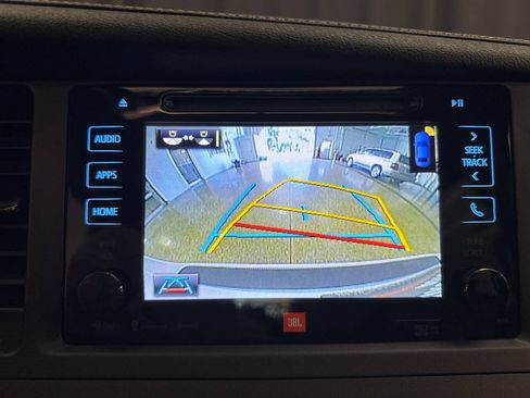 Used 2016 Toyota Sienna Limited AWD/4WD image 16