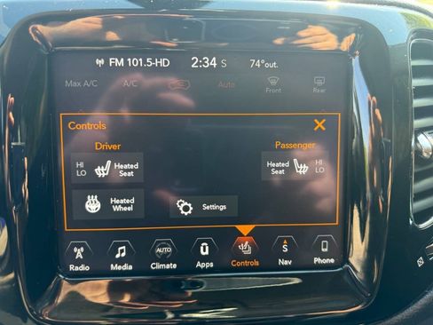 Used 2018 Jeep Compass Limited w/ Navigation Group AWD/4WD image 20