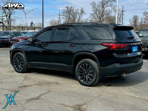 Used 2023 Chevrolet Traverse RS w/ LPO, Floor Liner Package AWD/4WD image 5