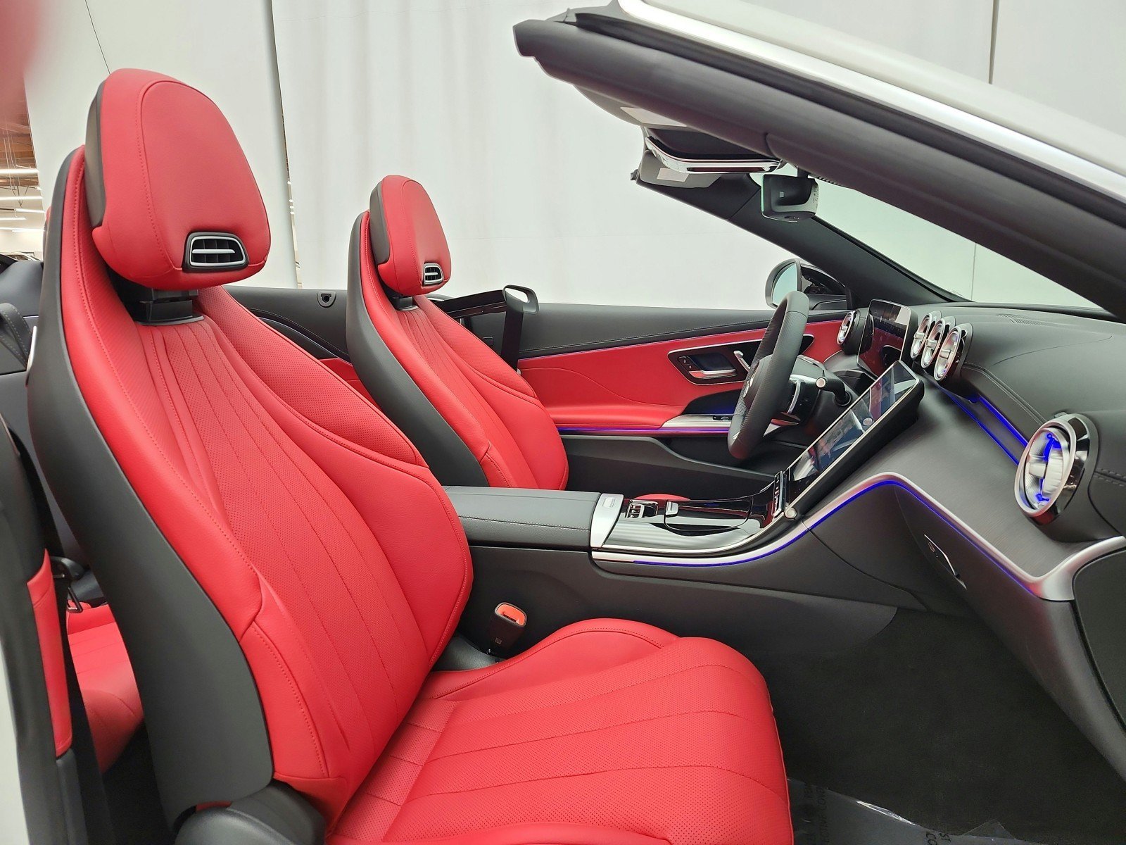 New 2027 Mercedes-Benz CLE 450 4MATIC Cabriolet image 15
