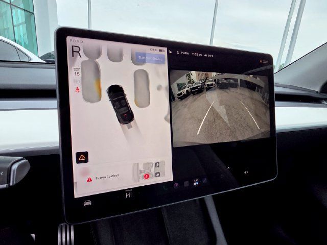 Used 2023 Tesla Model Y Long Range AWD/4WD image 5