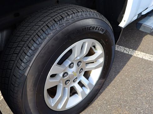 Used 2018 Chevrolet Silverado 1500 LTZ w/ LTZ Plus Package image 39