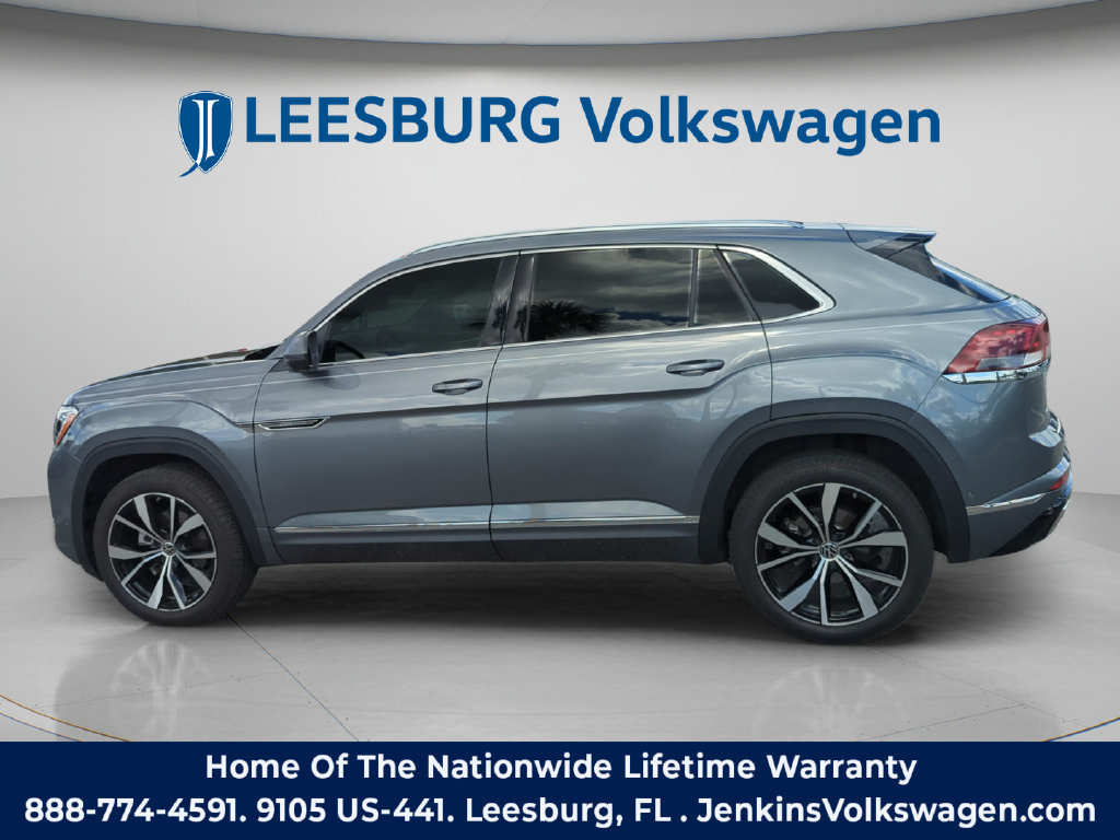 Used 2024 Volkswagen Atlas Cross Sport SEL Premium R-Line AWD/4WD image 10