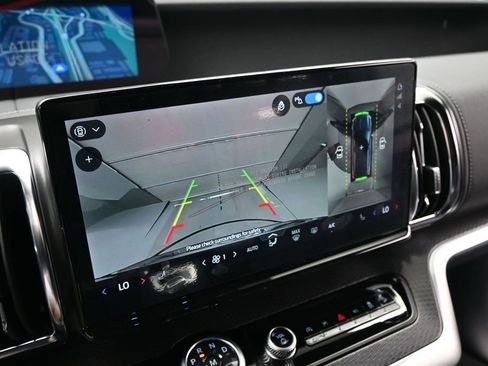 New 2026 Ford Expedition Platinum AWD/4WD image 13