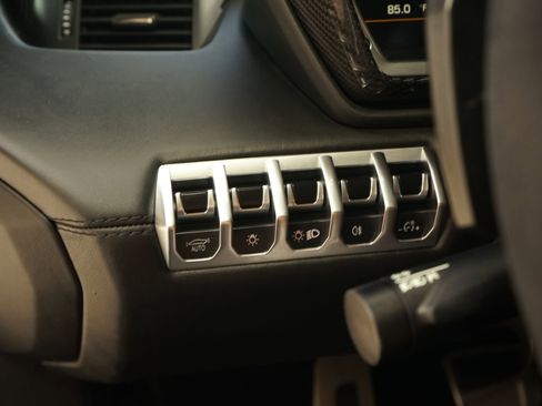 Used 2015 Lamborghini Aventador LP 700-4 image 33