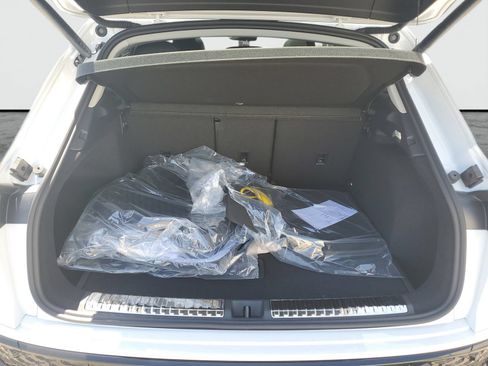 New 2026 Audi Q3 quattro 2.0T AWD/4WD image 8