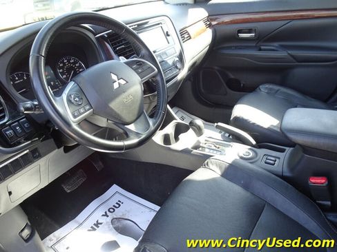Used 2015 Mitsubishi Outlander GT AWD/4WD image 11