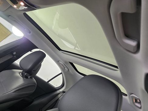 New 2026 Mercedes-Benz C 300 Sedan image 9