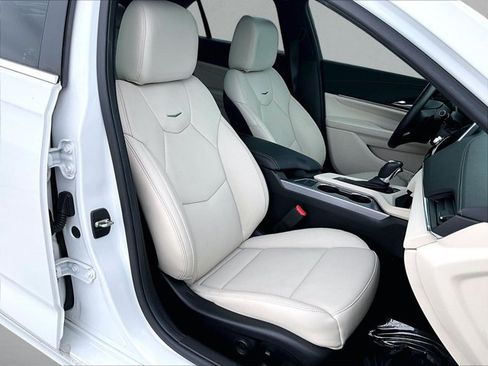 Used 2023 Cadillac CT4 Premium Luxury w/ Technology Package RWD image 9
