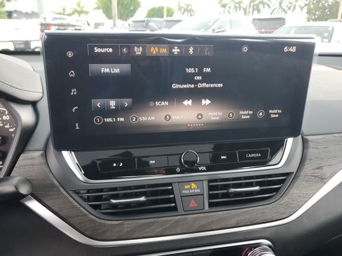 New 2025 Nissan Altima 2.5 SV w/ SV Premium Package image 22